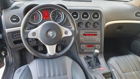 Rozpredám Alfa Romeo Brera 2.4JTDm 154kW na dily - 19