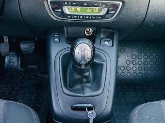 Renault Grand Scénic 1.5dC 7MÍST LED VÝHŘEV SENZORY SERVISKA - 19