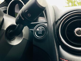 Mazda 2 85KW BENZÍN 1MAJITEL LED VÝHŘEV FACELIFT BEZ KOROZE - 19
