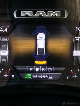 Dodge Ram 1500 5.7 V8 HEMI - 4x4 - RAM BOXY - NEBOURANÝ - 19