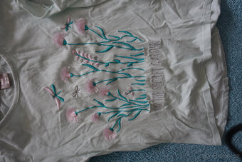 Dívčí trička vel.134 - 19