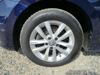 Volkswagen Touran, 1.6TDI 85kW NOVÁ STK 1.MAJITEL - 19