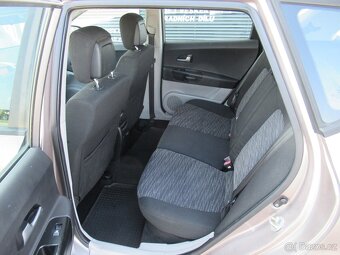 Kia Cee´d 1.6i nové v ČR - 19