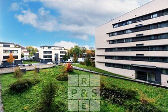 Prodej 2+kk 58,9m2  s balkonem, garážovým stáním - Praha 3 - - 19