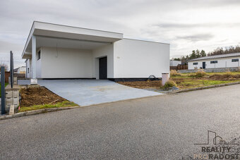 Novostavba s chytrou domácností na lukrativním místě ve Včel - 19