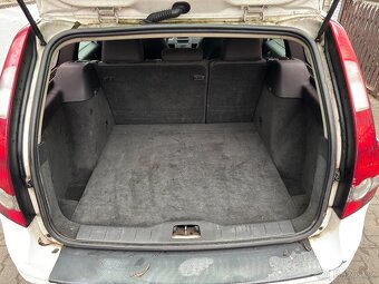 Prodam Volvo v50 2005 1.6d - 19