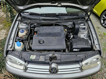 VW Golf 4 Variant, 1.6, 77 kW, benzín, klimatronic - 19