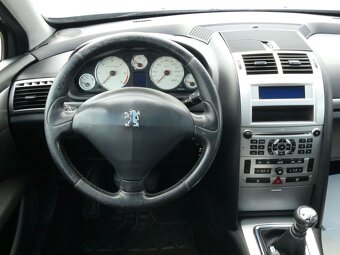 Peugeot 407 2.0 HDI SW panorama - 19
