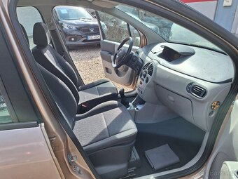 Renault Modus 1.6i 16V 82KW Klimatizace, Tažné zařízení - 19