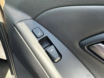 Hyundai ix35 2.0 GDI - 19