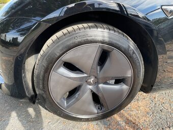 Tesla Model 3 SR+ DPH, Autopilot, Tažné - 19