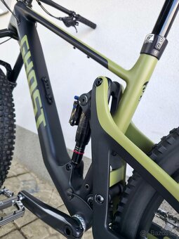 Horské kolo GHOST Riot Trail CF Pro Carbon 2025 29″ - 19