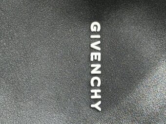 Givenchy kabelka - 19
