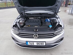 Volkswagen Passat 2,0 TDI  Servis VW - 19
