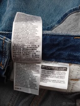 Levi's dámské džíny s laclem vel. M - 19