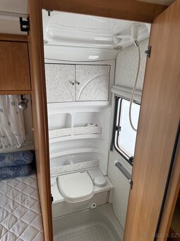 Caravan Hobby Excellent Easy 520UFE soláry,mover,voda,televi - 19