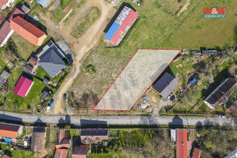 Prodej pozemku k bydlení, 1335 m², Lisov - 19