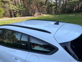 2020 FORD Focus IV kombi 1,5nafta - 19