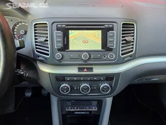 Alhambra 2.0TDI/103kW Style,4x4,7míst,2015,tažné,kamera - 19