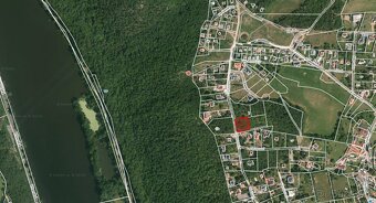 Prodej stavebního pozemku 1261 m² Vltavská, Březová-Oleško - - 19