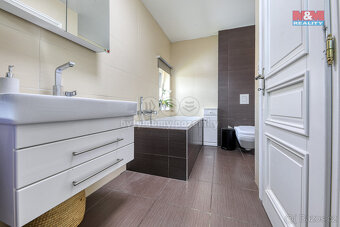 Prodej rodinného domu, 145 m², Žatec, ul. Dukelská - 19