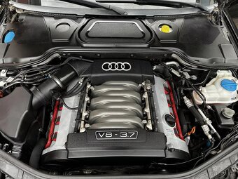 Audi A8 D3 3.7 V8 Quattro Kůže Navi BOSE Audio ALU R19 Šíbr - 19