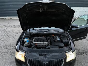 ►► ŠKODA SUPERB 2.0 TDI 103 KW • DSG • COLUMBUS ◄◄ - 19