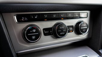 Volkswagen Passat 2.0 TDI BMT Highline 4MOTION - 19