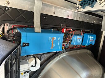 Obytný automobil - vestavba FIAT DUCATO 2.2 JTD MAXI L3H2 - 19