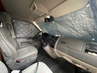 Transporter T5 2,5 TDI obytný - 19
