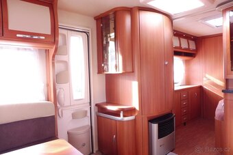 Hobby Mein Prestige 650 WFU  Velká Koupelna + Stan. - 19