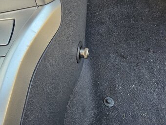 Opel Astra karoserie Sedan - 19