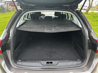 Peugeot 308 1.6BlueHDI 88kW, RV 2015, Alu, Klima, Kombi - 19