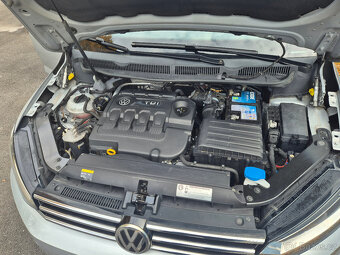 Volkswagen Touran 1.6 TDI Comfortline BlueMotion Tech - 19