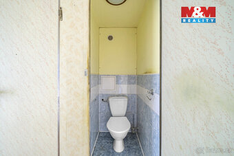 Prodej bytu 3+1, 70 m², Broumov, ul. Sídliště Křinické - 19