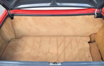 Mercedes-Benz w 107  500 sl - 19