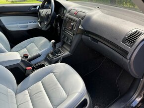 Škoda Octavia 2.0Fsi 110kw 4x4 - 19