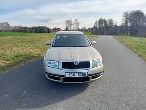 Škoda Superb 1.9 TDI 96kw najeto jen 22 tisíc km - 19