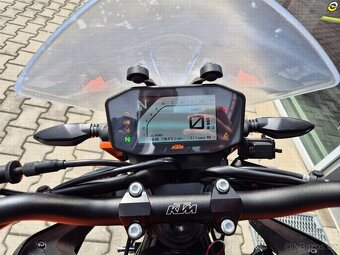 KTM 890 Duke GP - 19
