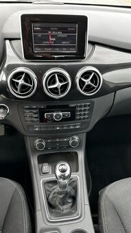 MERCEDES-BENZ B 180 CDI - 19