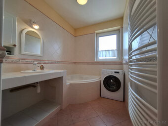 Prodej bytu 3+kk, 90 m2, Tlučná - 19