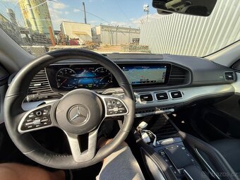 Mercedes GLS 580 4MATIC 2021 360kw 61TKM 7mist panorama poji - 19