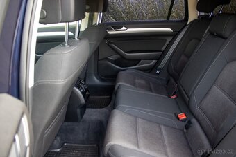 Volkswagen Passat Variant 2.0 TDI DSG - 19