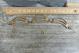 Stříbrné náhrdelníky s českými granáty, koliery, různé - 19