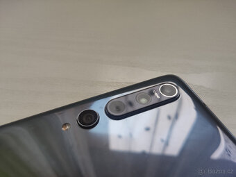 Xiaomi Mi 10 5G 8/256 GB 91% baterie - 19