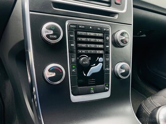 Volvo V60 2.0D 5VÁLEC AUTOMAT LED FACE SENZORY SERVISKA - 19