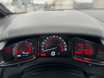 Citroën DS5, 2.0BHDI 180 AT6" SO CHIC"DS60 - 19