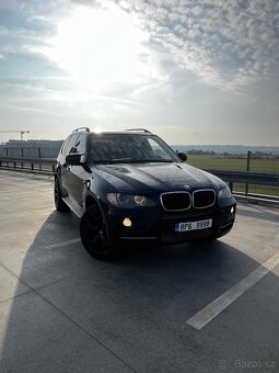 BMW X5 E70 4.8i | 2007 | MAX | 7 míst - 19
