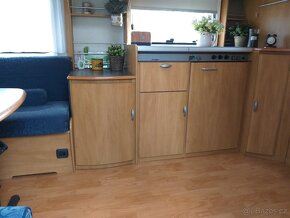 Karavan Hymer Eriba SLEVA - 19