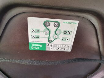 Ford Galaxy 2.2TDCi 129kw Ghia 7míst TZ - 19